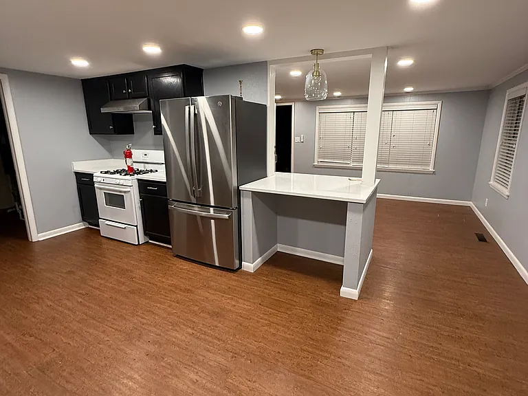 309 S Gregg Ave — Photo 12