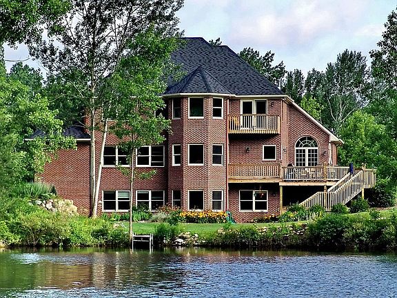 3830 Winsome Way is 1.5 miles from I69