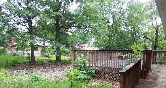 2nd image of 1624 N Dixon Cir