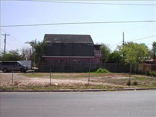 2nd image of 720 W Main Ave