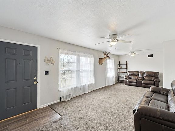 4th image of 1301 Rickey Rd