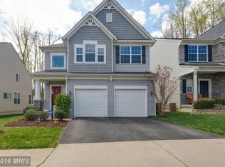 3349 Eagle Ridge Dr, Woodbridge, VA 22191