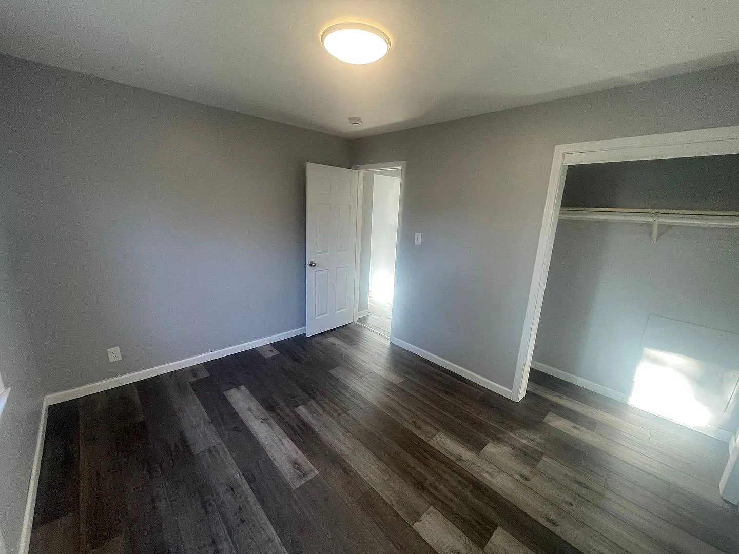 4939-4941 N 51st Blvd. (Duplex) — Photo 3