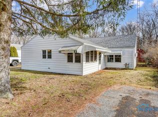 837 Countway St, Holland, OH 43528