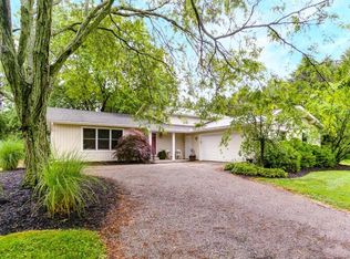 2685 Greentree Ct, Lewis Center, OH 43035