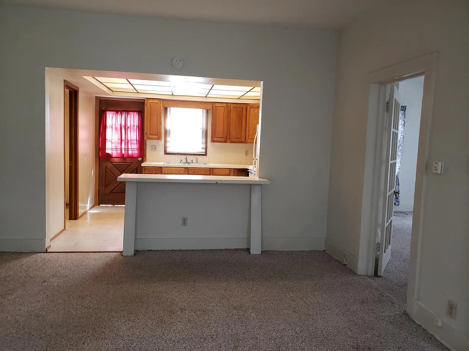 1 bed, 650 sqft, $575 — Photo 4