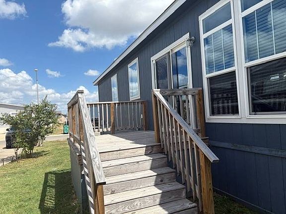 4th image of 13021 Dessau Rd Lot 674