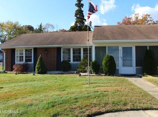 573A Sheffield Ct, Lakewood, NJ