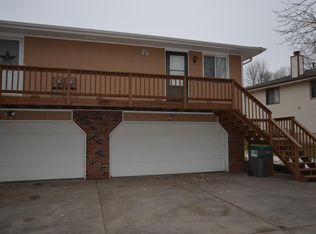 5619 S 38th St, Lincoln, NE 68516
