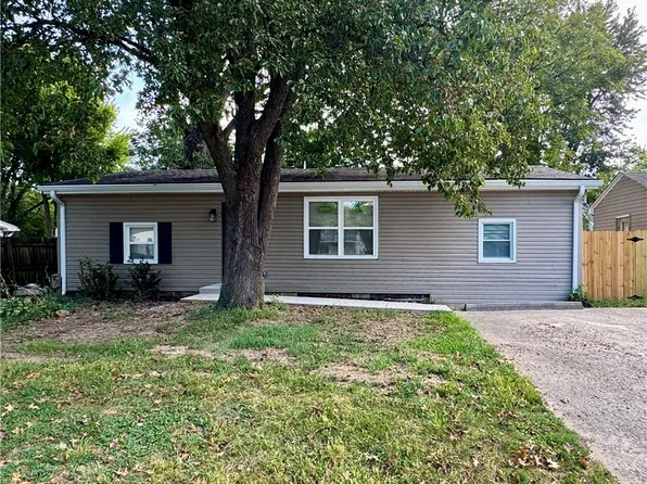 104 Emily Avenue, Clarksville, IN 47129