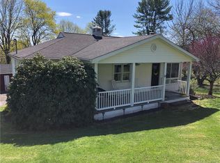 33 Maryland Dr, Middlefield, CT 06455