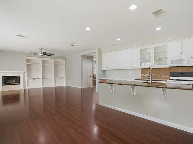 6232 Spice St — Photo 11