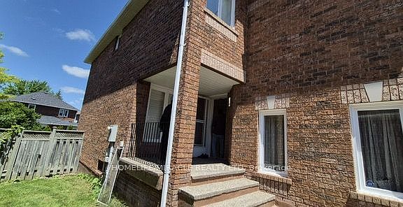 3rd image of 7123 Spyglass Cres