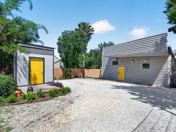 7817 Easton St, Houston, TX 77017