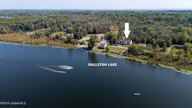 3rd image of 169 Lake Road