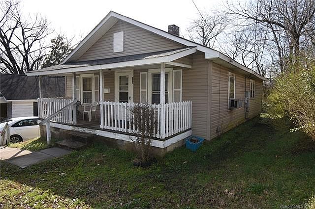 2nd image of 194 Mahan St SW