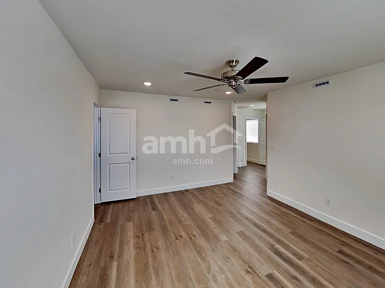 148 Nico Azalea Ln — Photo 8
