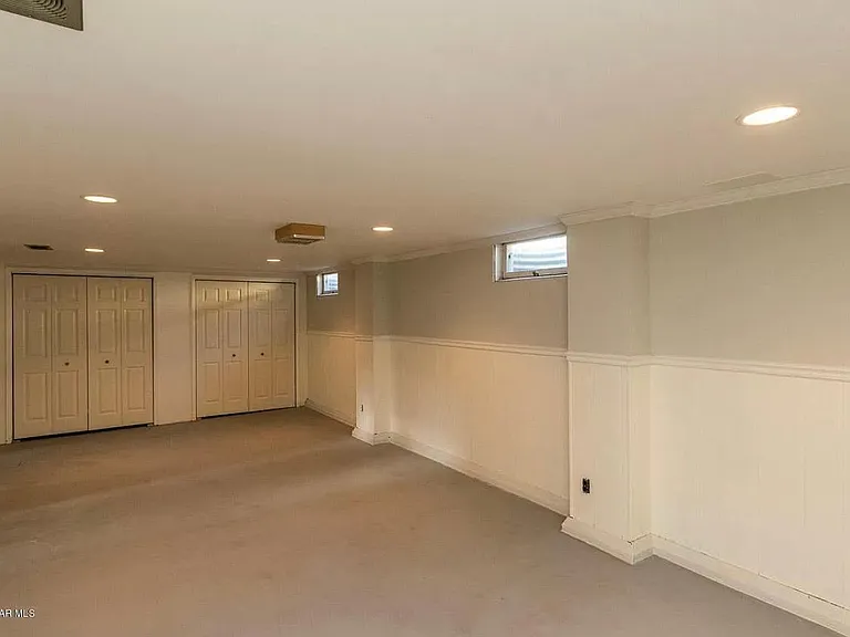 Basement great for workout space or extra storage.