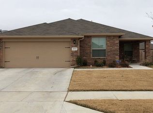 2612 Gains Mill Dr, Fort Worth, TX 76123