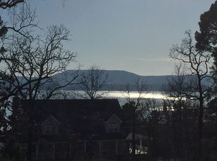 Rainbow Rd, Russellville, AR 72802