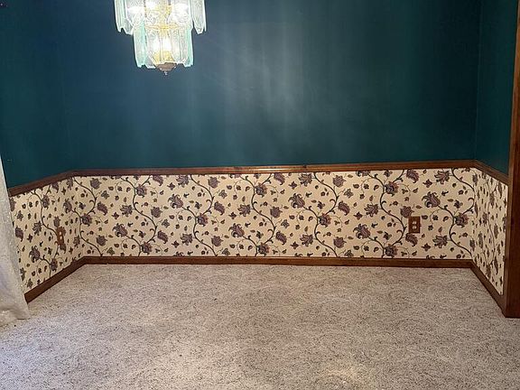 4th image of 5025 Springdale Blvd