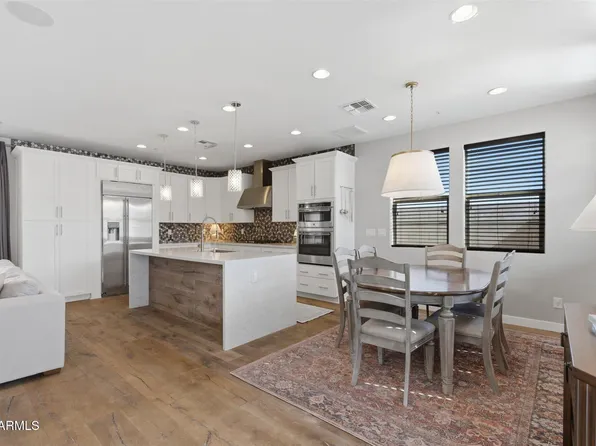 2338 W GLORIA Lane, Phoenix, AZ 85085