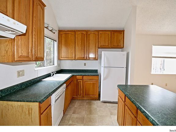 3rd image of 1508 Sunrise Pkwy