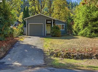 19871 View Dr, West Linn, OR 97068
