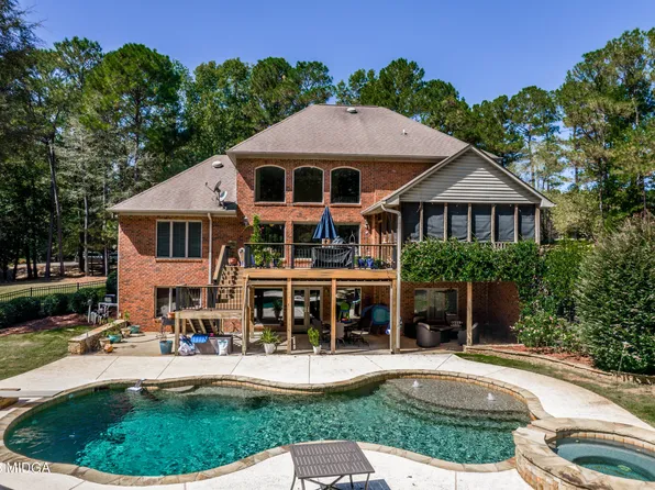52 Hamil Dr, Macon, GA 31220