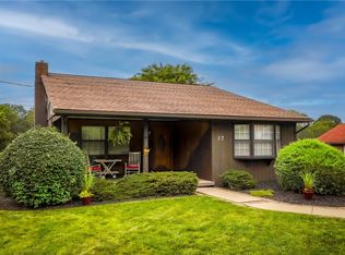 37 Wilson Ave, Cecil, PA 15321