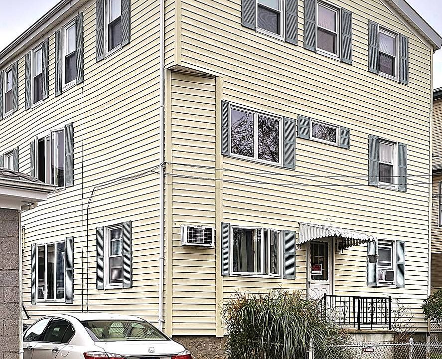 1st image of 55 Middlesex St #2