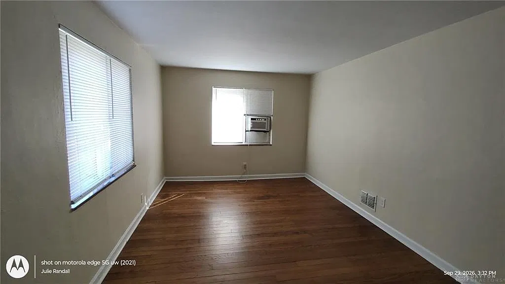 1 bed, 1.0 bath, 3744 sqft, $750 — Photo 2