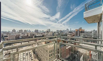 Rented by Empire Deeds LLC 