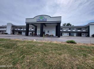 7350 N Hanley Rd, Hazelwood, MO
