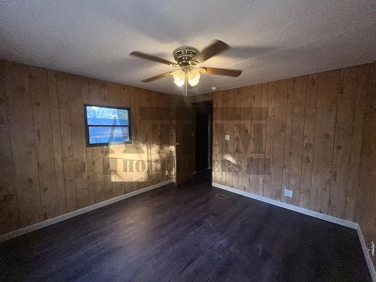 135 Oxbow St — Photo 24