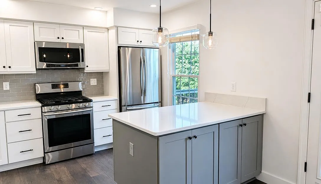 3 bed, 3.5 bath, 1786 sqft, $2,850 — Photo 4