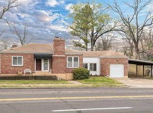 7623 Big Bend Blvd, Saint Louis, MO 63119