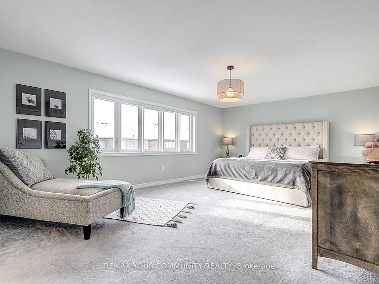 953 Barton Way — Photo 29