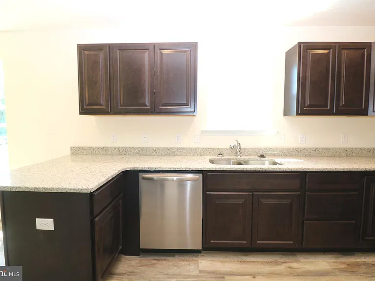 72 Filbert Dr — Photo 13