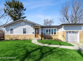 1538 E Alison Dr, Palatine, IL 60074
