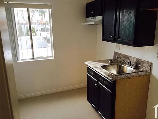 1520 S Casino Center Blvd #24