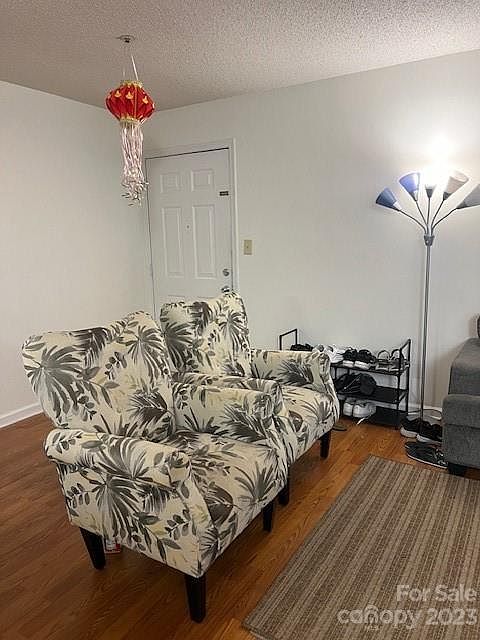 2nd image of 9544 University Terrace Dr