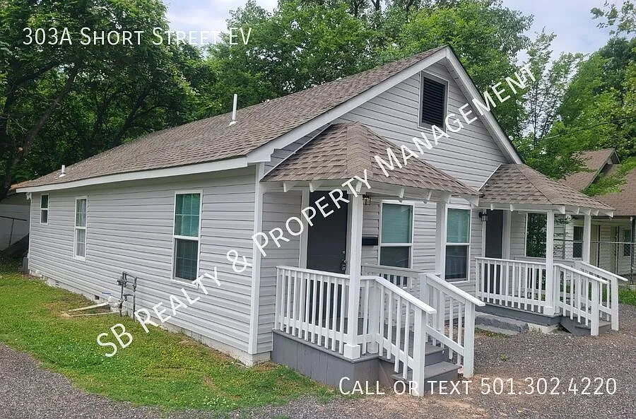303A Short St