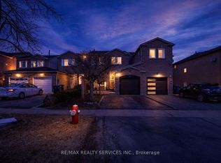 130 Cutters Cres, Brampton, ON L6Y4J8