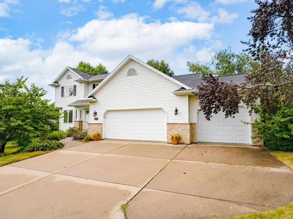 816 Levanger Lane, Stoughton, WI 53589