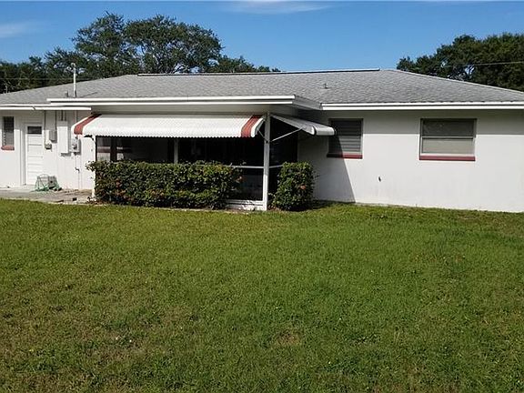 2nd image of 1221 Magnolia Dr