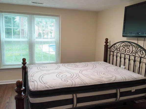 17507 Applewood Ln, Derwood, MD 20855