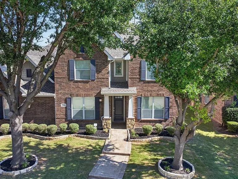 14668 Blakehill Dr — Photo 42