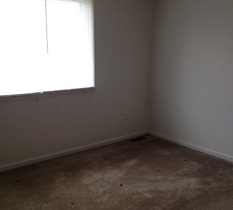 4th image of 68 Park Sq