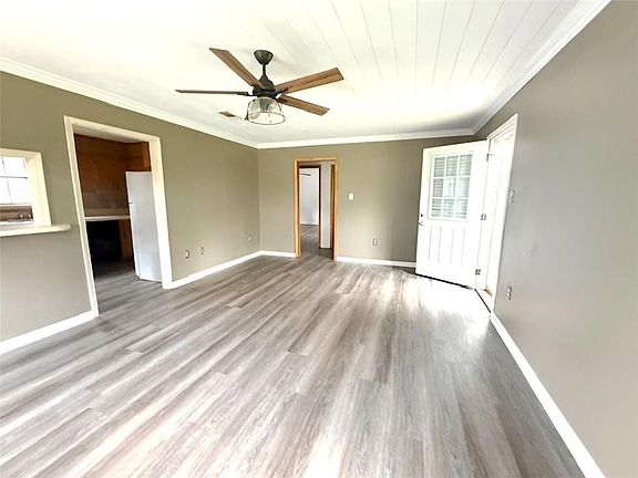 5th image of 11117 Martin Rd